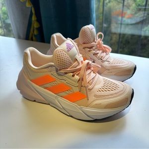 (NWT) Adidas Adistar Shoes